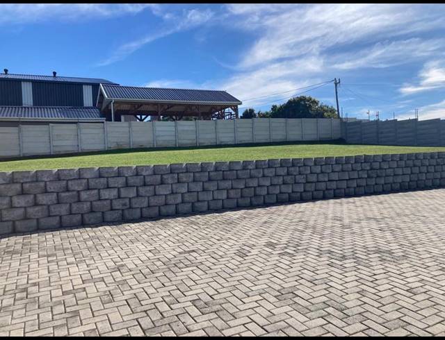 BUSINESS FOR SALE IN NEWTON PARK